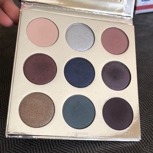 Kylie Cosmetics Holiday Palette